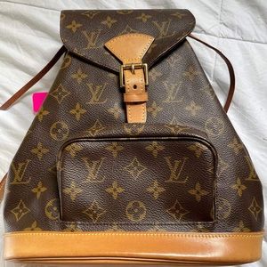 LV Mountsouris PM size.Authentic